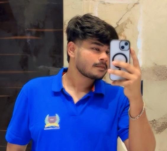 Photo of Sudhanshu Tomar